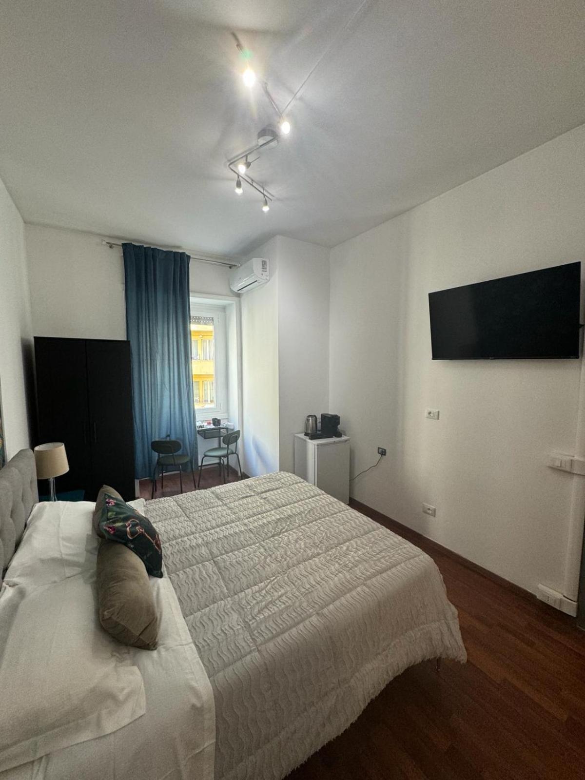 Room Sapienza Rome Bagian luar foto
